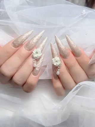 ネイル Lenie Nail Salonのネイルデザイン