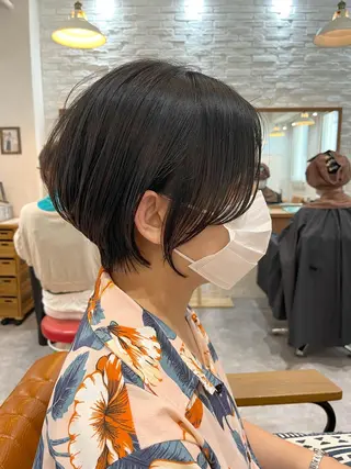 ショート 襟足でお悩みの方✂︎ くびれ職人ハシモトのヘアスタイル