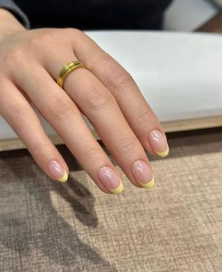 ネイル M.Queenネイル サロン天神今泉店のネイルデザイン