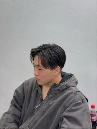 メンズ 岩沢 奏多のヘアスタイル