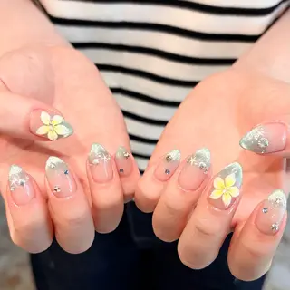 ネイル ミチ💖下北沢 icebbleuのネイルデザイン