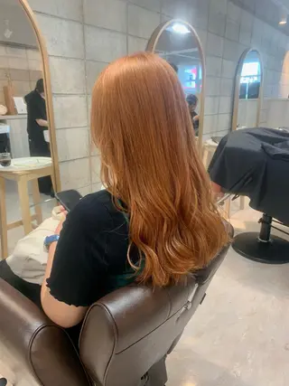 ロング カラー 眞名子 瑞紀のヘアスタイル
