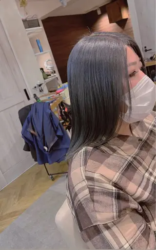 セミロング カラー 家坂 佑のヘアスタイル