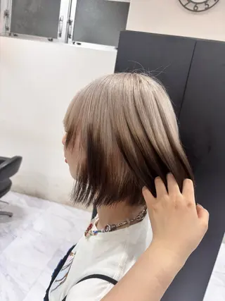 ショート カラー 🔆ハイトーン 🔆AYAKAのヘアスタイル