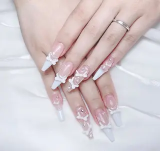 ネイル 🎀M nails✨ ビューティーのネイルデザイン
