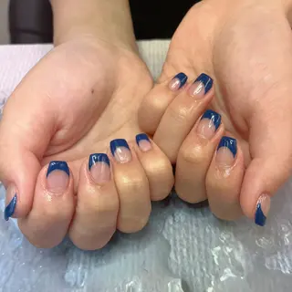 ネイル BlueDaisy 栄本店のネイルデザイン