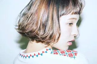 ミディアム カラー 隠れ家美容室 RAW TOKYO 【公式】のヘアスタイル
