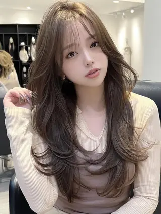 ロング FOCUS JAPAN2のヘアスタイル