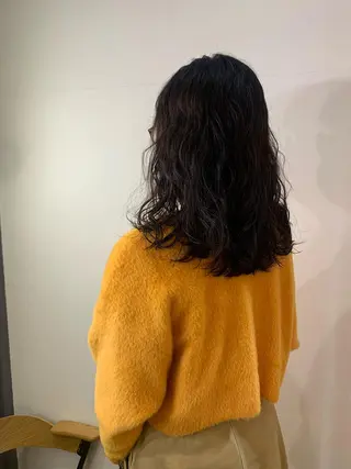パーマ 小西 美帆のヘアスタイル