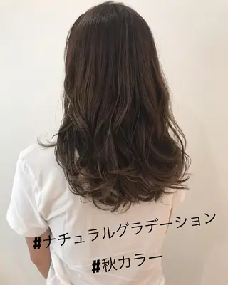 ミディアム ✨艶ブリーチカラー ✨四ノ宮裕己のヘアスタイル
