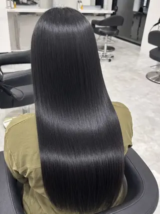 ロング 暗髪うる艶ヘア🫧 yumi🐈⬛🪽のヘアスタイル