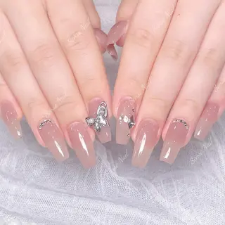 ネイル Niiy 🍫のネイルデザイン