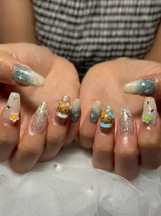 ネイル PEEKABOO NAIL 梅田のネイルデザイン