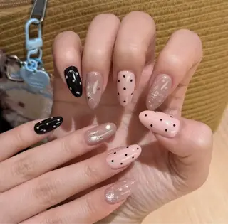 ネイル 叢 蕾のネイルデザイン