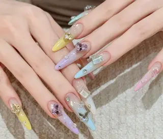 ネイル D-BEAUTY Nailsalonのネイルデザイン
