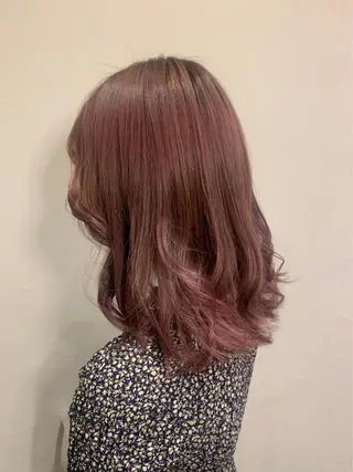 カラー 🍀小顔ショート🍀 有賀祐貴のヘアスタイル