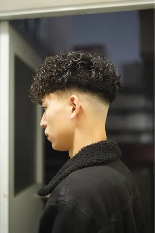 メンズ 🔥メンズパーマ職人 Kosh🔥のヘアスタイル