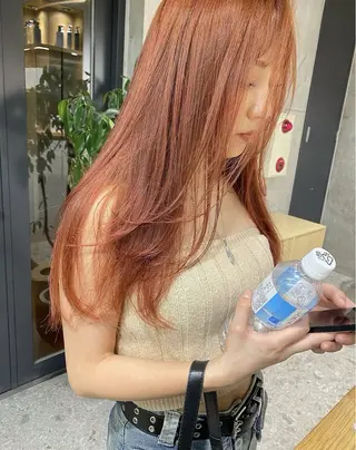 カラー 🍎ブリーチカラー 🍎KUREA🍎のヘアスタイル