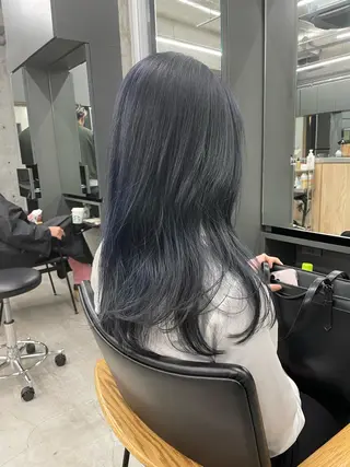 ミディアム カラー 佐伯 和佳のヘアスタイル