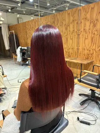 ロング カラー 小久保 あかりのヘアスタイル