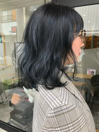 ミディアム stylist　篠崎 憲一のヘアスタイル