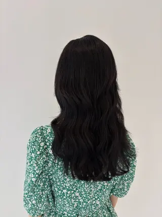 ロング カラー ヘアアレンジ moi Blanc/ Aoyagiのヘアスタイル