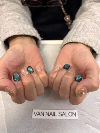 ネイル VANNAIL 海老名店のネイルデザイン
