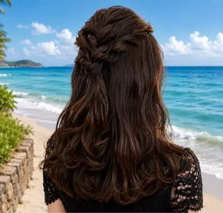 ロング Under the Seaのヘアスタイル