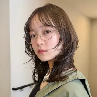 ミディアム カラー 顔周りレイヤー꙳⋆ ミディアム⌇SAKIのヘアスタイル