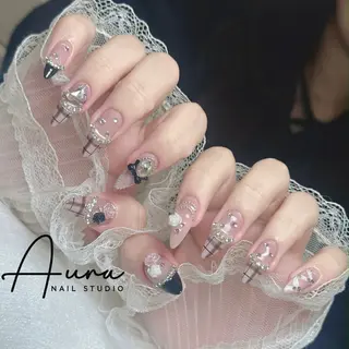 ネイル Aura Nail HanNaのネイルデザイン