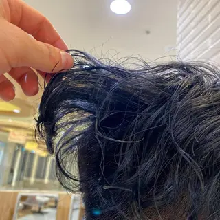 カラー メンズ 赤本悠斗波巻きパーマ メンズパーマのヘアスタイル
