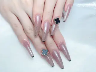 ネイル M🌷nail 長さだし専門店のネイルデザイン