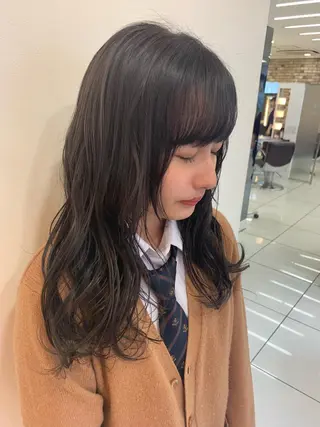 ロング 羽エクステ🪽 🤍まき🤍のヘアスタイル