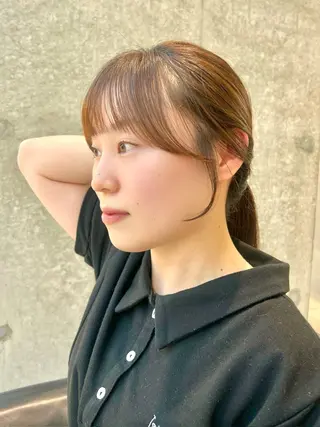 ミディアム カラー 秋野 花衣のヘアスタイル