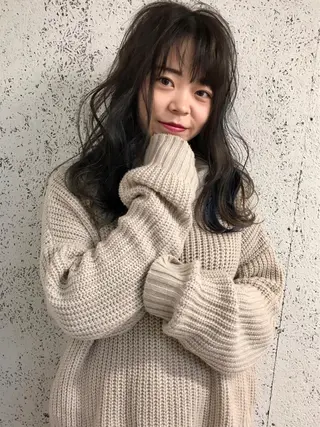 ロング カラー KOOKI スティードトーキョーのヘアスタイル