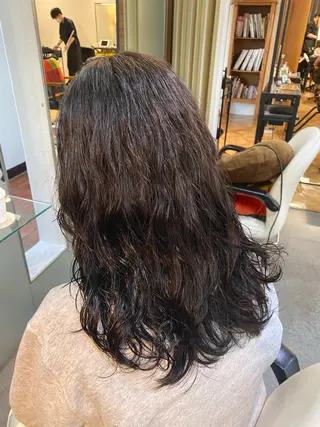 ロング カラー 菅野 奏のヘアスタイル