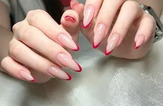 ネイル グリン ネイル　サロンのネイルデザイン