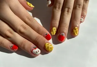 ネイル Mana ·͜· ❤︎のネイルデザイン