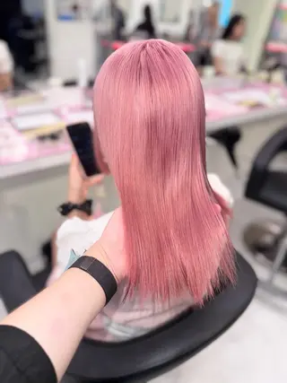 ミディアム カラー 🫧モテる💗ダメー ジレスハイトーン🫧のヘアスタイル