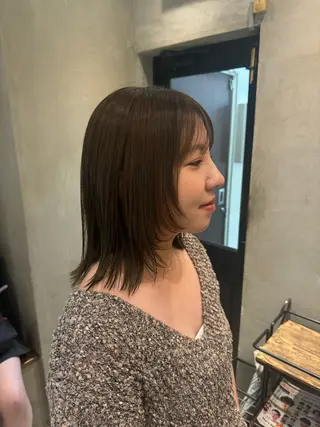 セミロング 新宿/顔周りカット +レイヤー=しずく♩のヘアスタイル