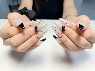 ネイル Mione_ Sonのネイルデザイン
