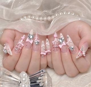 ネイル Julie NailSalonのネイルデザイン