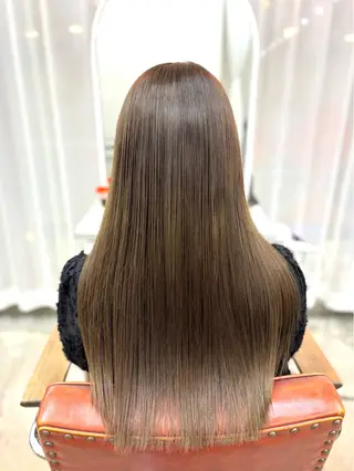 ロング カラー 艶髪‎カラー🤍 RIKAのヘアスタイル