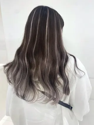 ロング Amelie yunのヘアスタイル