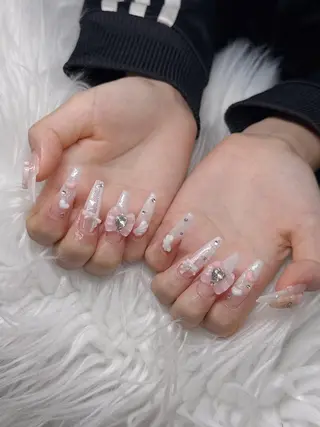 ネイル Lee Nailsのネイルデザイン