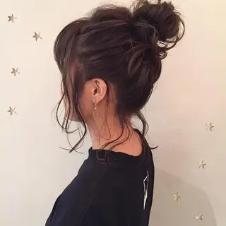 ミディアム カラー ヘアアレンジ 市川 千夏のヘアスタイル