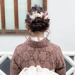 ミディアム ヘアアレンジ 伊藤 玲衣のヘアスタイル