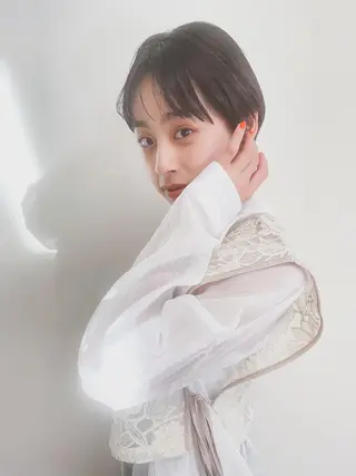 ショート カラー BASSA 下井草店のヘアスタイル
