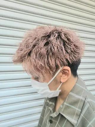 カラー パーマ メンズ 特殊パーマ 片山恭兵のヘアスタイル