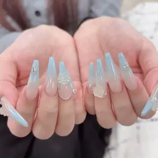 ネイル Luna Gladeのネイルデザイン